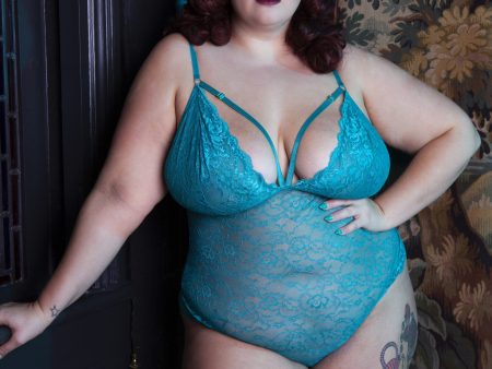 FFFB Lace body Curve Online