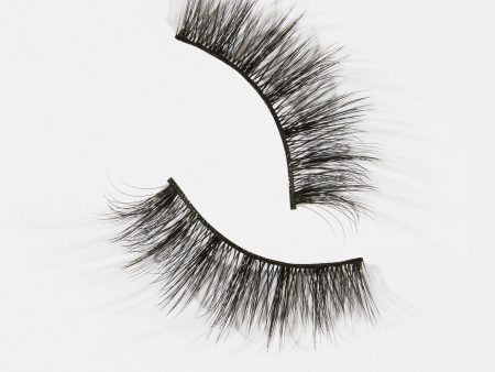 Eyefull Fluttery False Lashes Hot on Sale