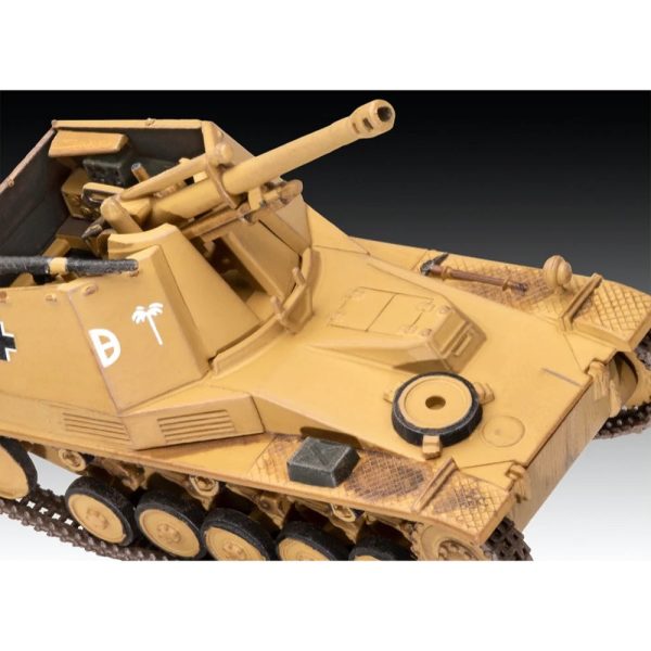 1 76 First Diorama Set  Sd.Kfz. 124 WESPE Supply